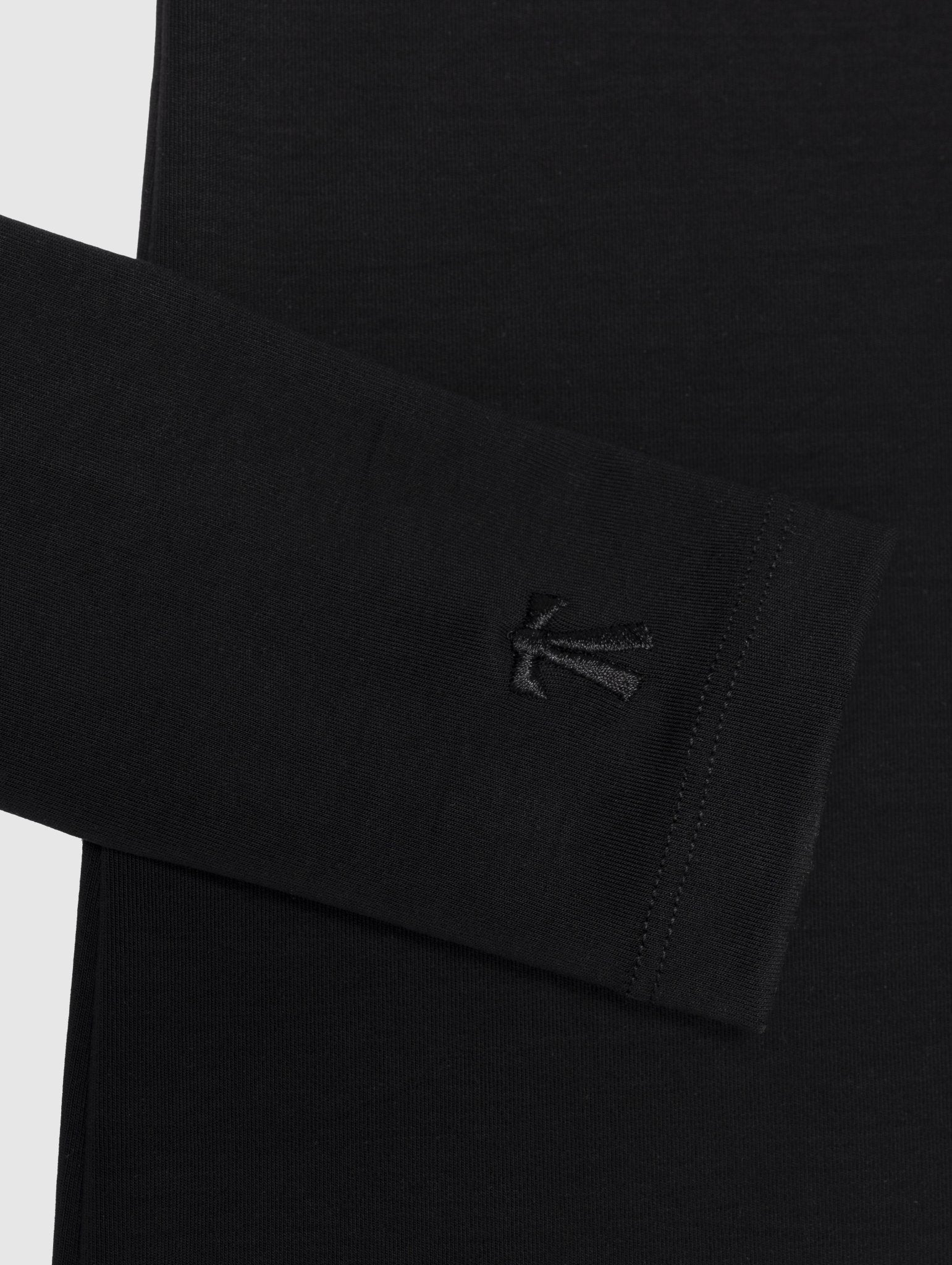 Elizabeth - The Park- color-black