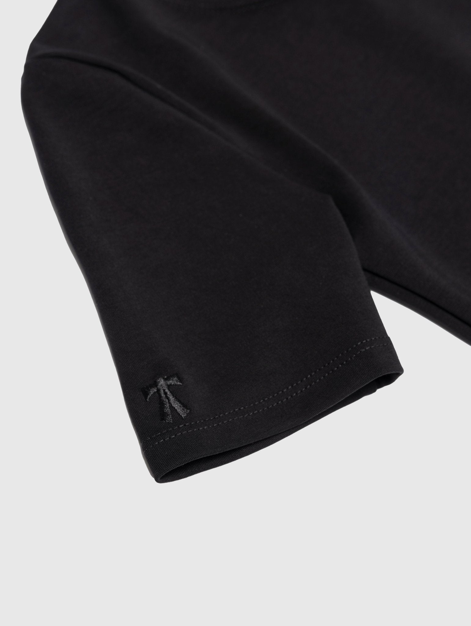 Shari - The Park - color-black