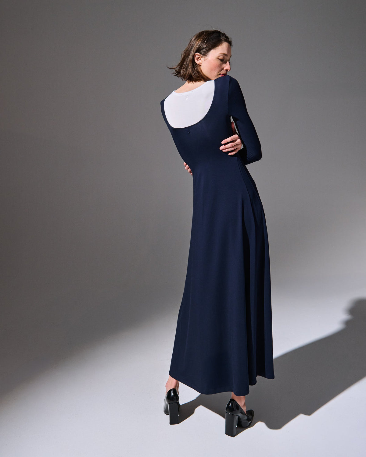 Angelica Dress - THE PARK