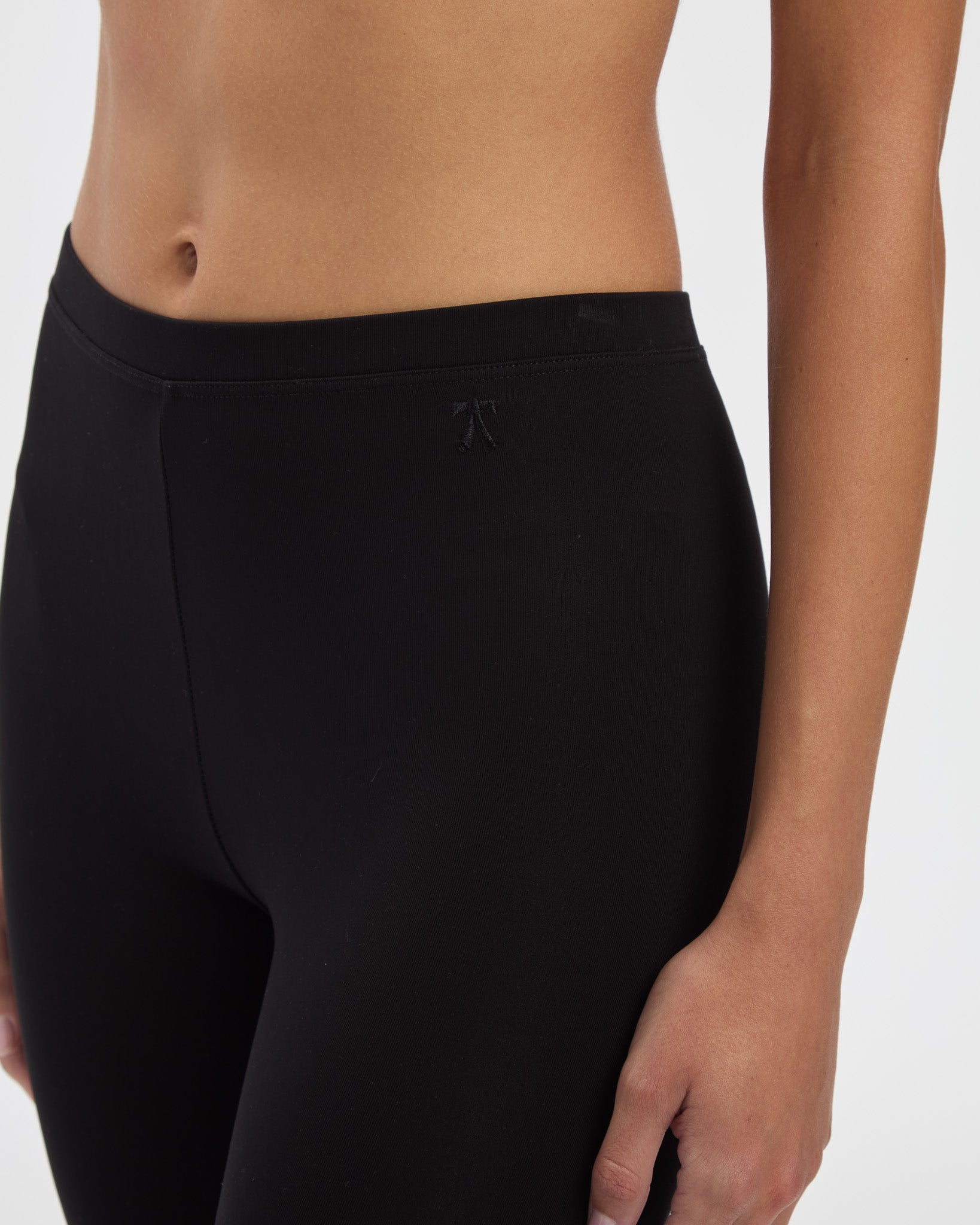 Josie Legging | THE PARK Official Site